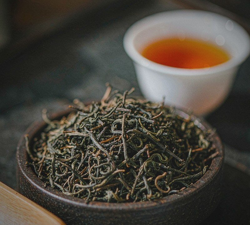 Roasted strip-rolled Dancong dry leaf, Duck Shit aroma type